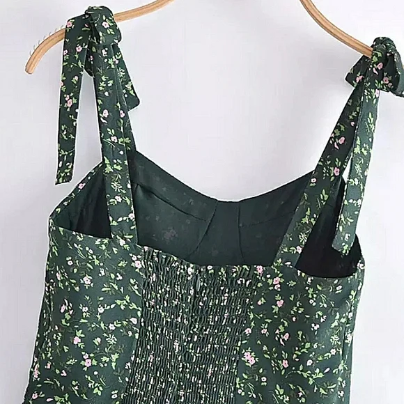 Green Floral Sweetheart Neck Chiffon Dress with Ribbon Straps - Picture 13 of 16